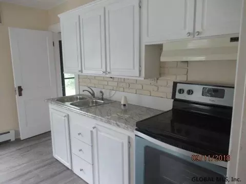 42 Hamilton Ave, Corinth, NY 12822 photo 10