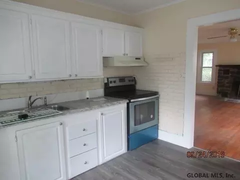 42 Hamilton Ave, Corinth, NY 12822 photo 11