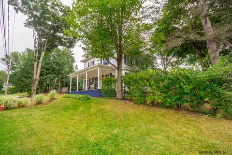222 Marriott Ave, Schenectady, NY 12304 photo 4