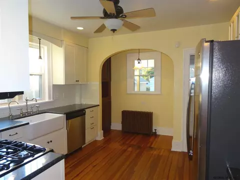 745 Decamp Ave, Schenectady, NY 12309 photo 9