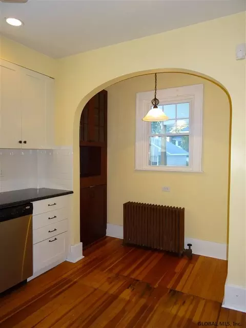 745 Decamp Ave, Schenectady, NY 12309 photo 16