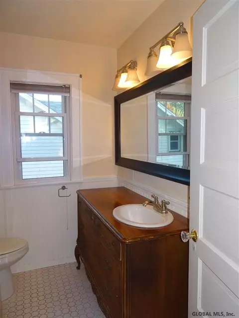 745 Decamp Ave, Schenectady, NY 12309 photo 37