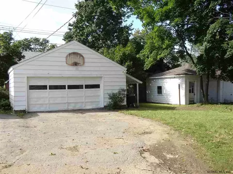 745 Decamp Ave, Schenectady, NY 12309 photo 46