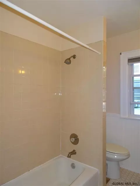745 Decamp Ave, Schenectady, NY 12309 photo 38