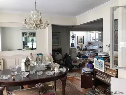 1049 Keyes Ave, Schenectady, NY 12309 photo 4