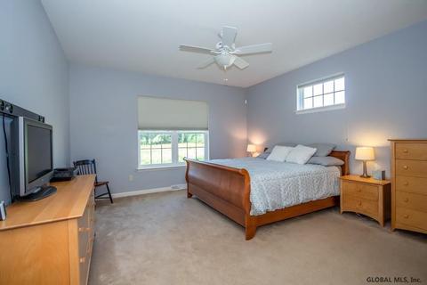 82 Sheldon Dr, Mechanicville, NY 12118 photo 12