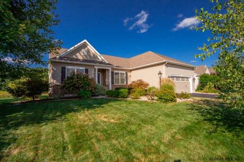 82 Sheldon Dr, Mechanicville, NY 12118 photo 1