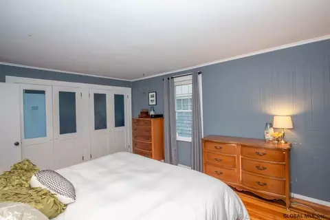 1237 Baker Ave, Schenectady, NY 12309 photo 21