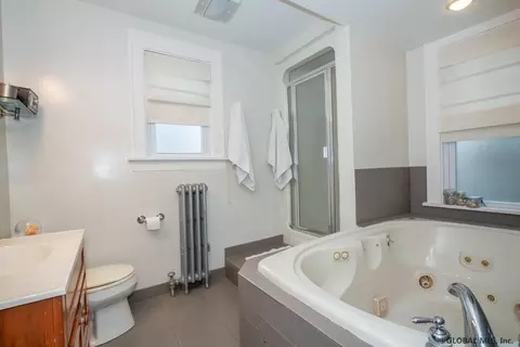 1237 Baker Ave, Schenectady, NY 12309 photo 30