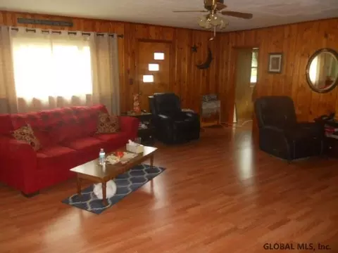70 Spring St, Cambridge, NY 12816 photo 5
