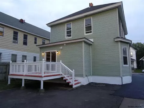 226 Cherry St, Schenectady, NY 12306 photo 4