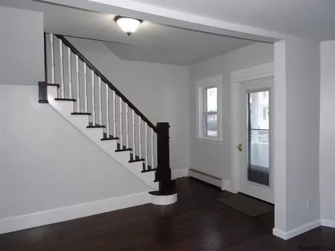 226 Cherry St, Schenectady, NY 12306 photo 7