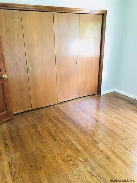 1913 Lenox Rd, Schenectady, NY 12308 photo 4