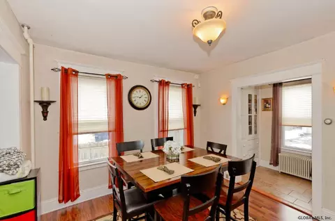 1019 Dean St, Schenectady, NY 12309 photo 6