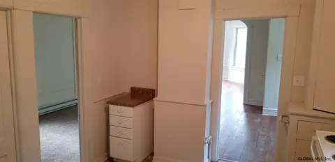 732 Eastern Ave, Schenectady, NY 12308 photo 8