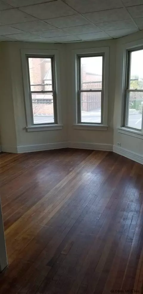 732 Eastern Ave, Schenectady, NY 12308 photo 14