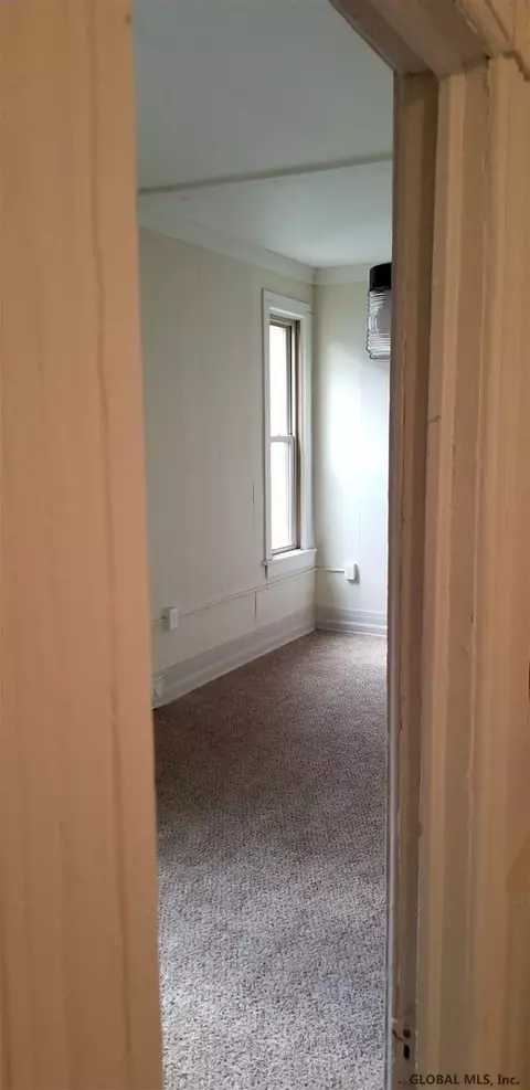 732 Eastern Ave, Schenectady, NY 12308 photo 7