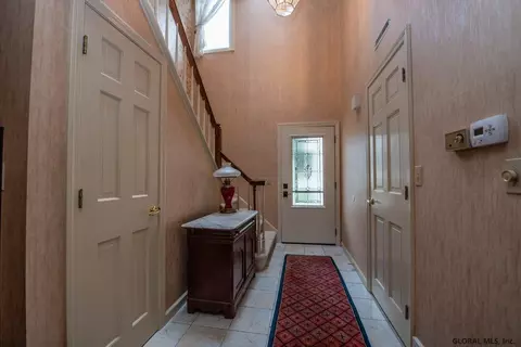 15 Constitution Dr, Glenmont, NY 12077 photo 6