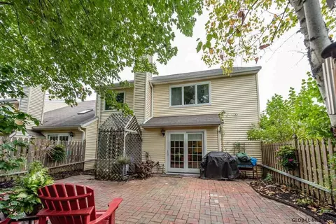15 Constitution Dr, Glenmont, NY 12077 photo 30