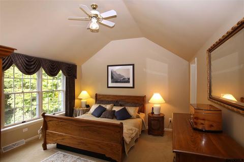 150 Droms Rd, Schenectady, NY 12302 photo 15