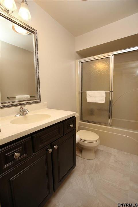 150 Droms Rd, Schenectady, NY 12302 photo 28
