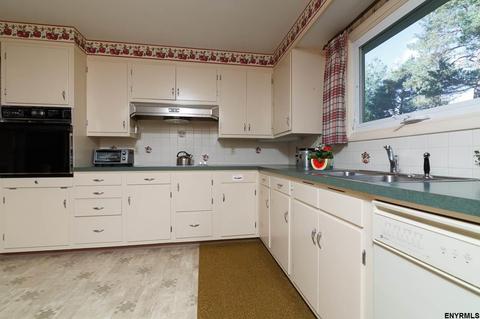 37 Van Voast La, Schenectady, NY 12302 photo 16