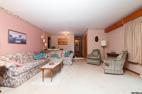 37 Van Voast La, Schenectady, NY 12302 photo 7