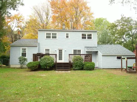 400 Elm Ave, Selkirk, NY 12158 photo 39
