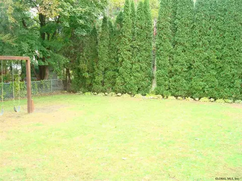 400 Elm Ave, Selkirk, NY 12158 photo 43