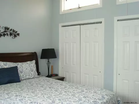 400 Elm Ave, Selkirk, NY 12158 photo 26