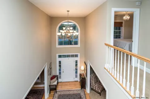 105 Dedham Post Rd, Schenectady, NY 12303 photo 20