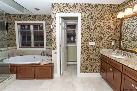 105 Dedham Post Rd, Schenectady, NY 12303 photo 31