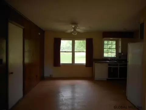 874 Charlton Rd, Schenectady, NY 12302 photo 6