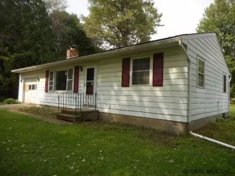 874 Charlton Rd, Schenectady, NY 12302 photo 16
