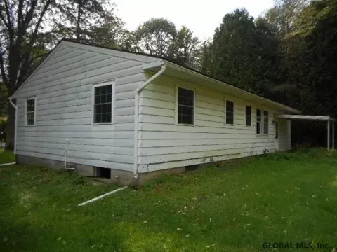 874 Charlton Rd, Schenectady, NY 12302 photo 18