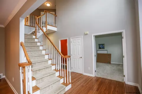 29 Bluestone Rdg, Clifton Park, NY 12065 photo 6