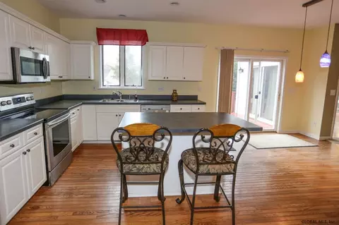 29 Bluestone Rdg, Clifton Park, NY 12065 photo 18