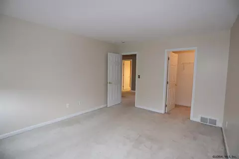 29 Bluestone Rdg, Clifton Park, NY 12065 photo 30