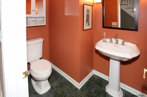 29 Bluestone Rdg, Clifton Park, NY 12065 photo 8