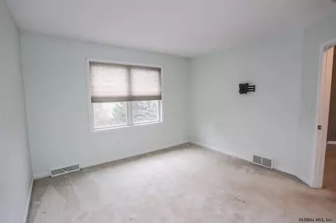 29 Bluestone Rdg, Clifton Park, NY 12065 photo 32