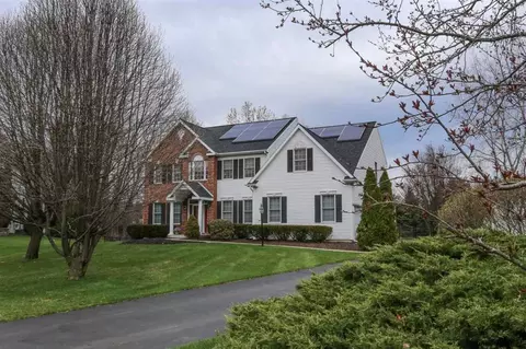 29 Bluestone Rdg, Clifton Park, NY 12065 photo 1
