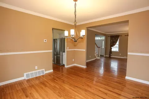 29 Bluestone Rdg, Clifton Park, NY 12065 photo 13
