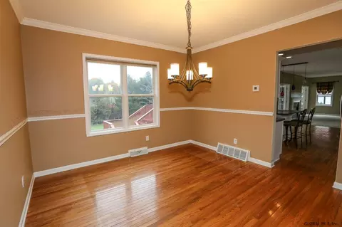 29 Bluestone Rdg, Clifton Park, NY 12065 photo 11