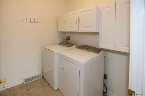 29 Bluestone Rdg, Clifton Park, NY 12065 photo 26