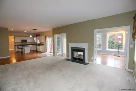 29 Bluestone Rdg, Clifton Park, NY 12065 photo 23
