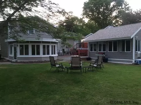 267 Vly Rd, Schenectady, NY 12309 photo 8