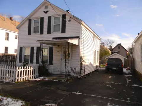503 Schenectady St, Schenectady, NY 12307 photo 2
