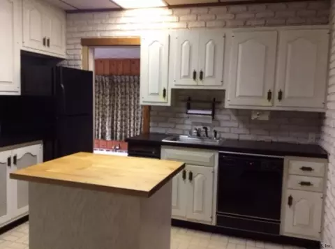 1368 Union St, Schenectady, NY 12308 photo 8