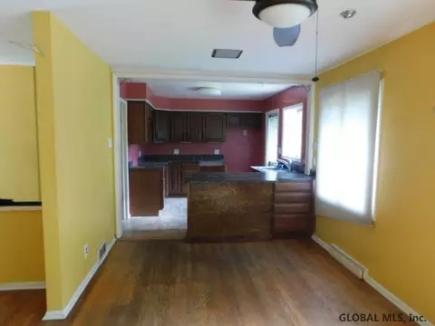 203 Winne Rd, Delmar, NY 12054 photo 8