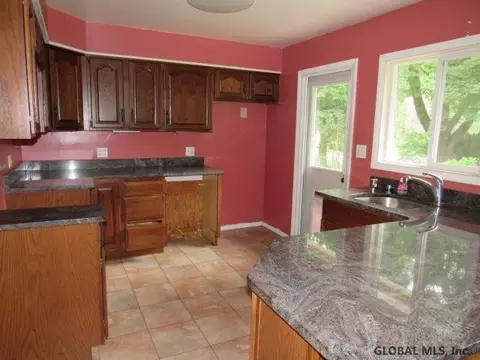 203 Winne Rd, Delmar, NY 12054 photo 24